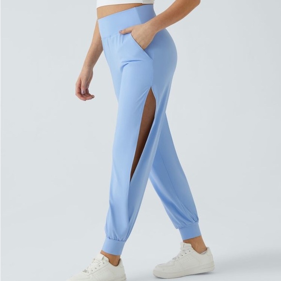 🐠HALARA High Waisted Side Pocket Cut Out Cool Touch Casual Joggers  XS | NWOT - Picture 2 of 11